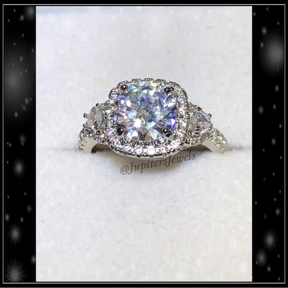 NEW 14K White Gold Round Simulated Diamond Dimensional Prism Halo Ring - Picture 3 of 5